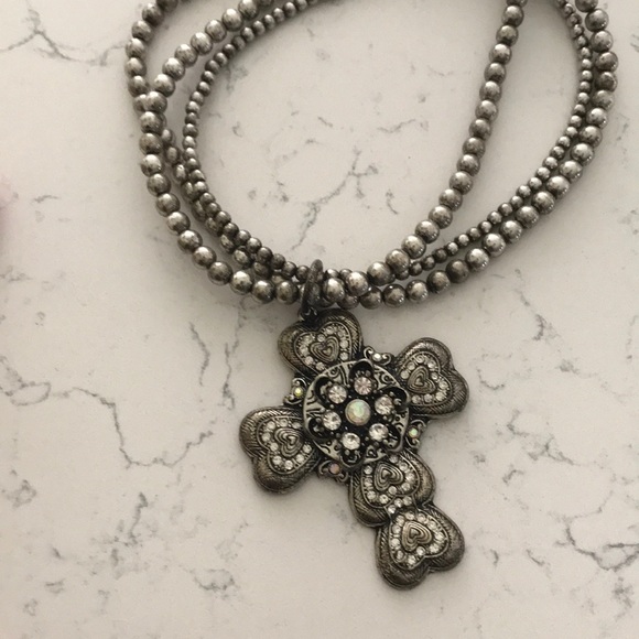 Jewelry - Rock cowgirl cross necklace